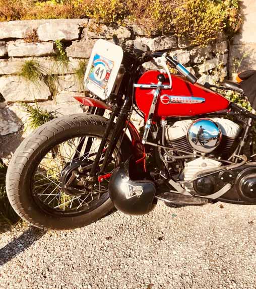 red harley davidson racing bike built year 1947